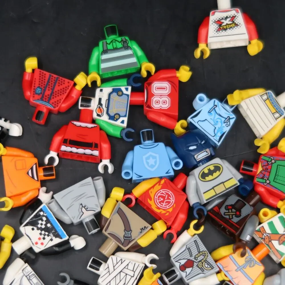 Lego Minifigure Torsos Assorted Lot Of 50 Minifigs Incomplete For Parts / Repair